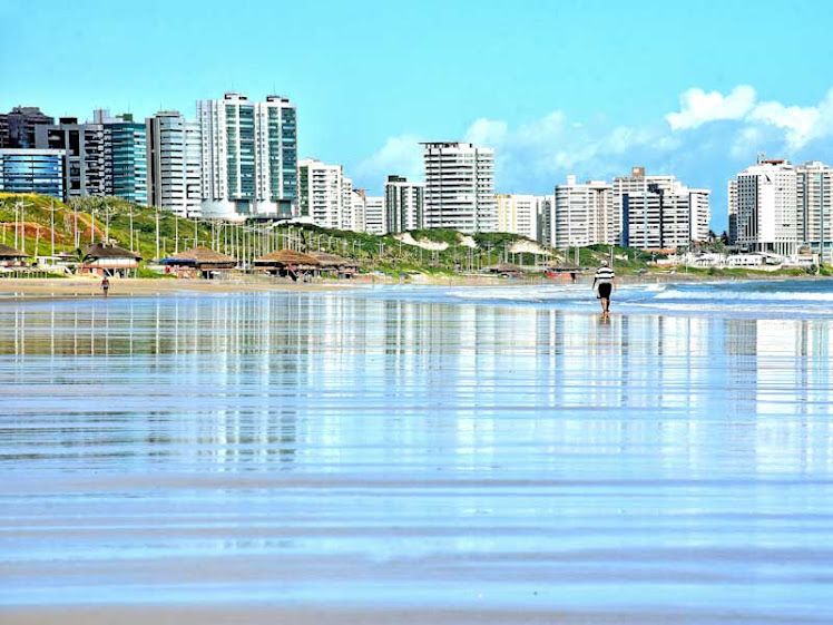 Praias de São Luís têm 5 trechos liberados para banho